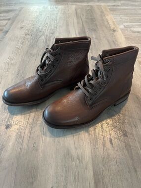 Frye Women’s Dark Brown Leather Lace-Up Size 7.5 Combat Boots